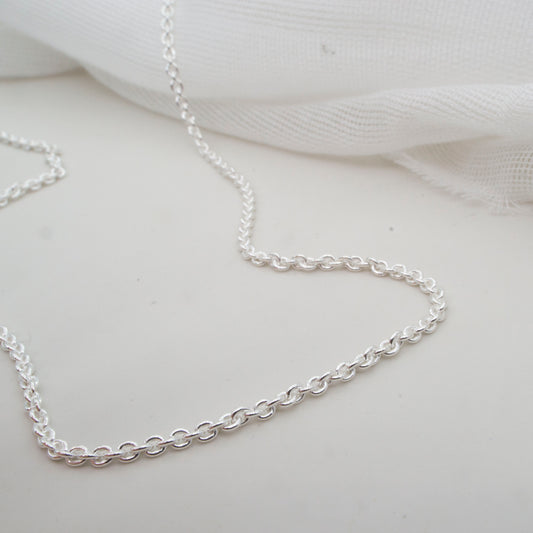 Sterling silver trace chain (medium)